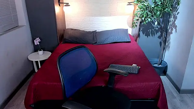 Snapshot of Lil_James chatting on 01-10-26, 07:59 Lil James online show from 01-10-26, 07:59