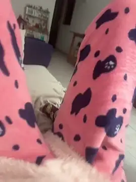 Snapshot of Rubia_divina7 chatting on 10-29-25, 10:11 Rubia divina7 online show from 10-29-25, 10:11