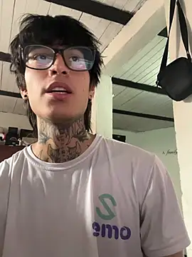 Snapshot of sflps chatting on 02-11-26, 07:19 sflps online show from 02-11-26, 07:19