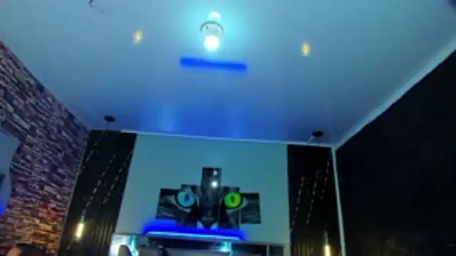 Jennfer Winson online show from 11-22-25, 07:35