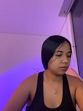 aly nicols online show from 12-02-25, 01:55