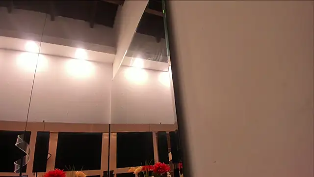 mirandaduboiss online show from 03-11-26, 04:57