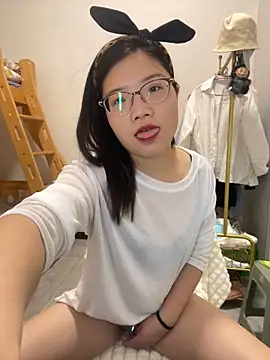 Snapshot of Nlen_baby chatting on 12-18-25, 07:03 Nlen baby online show from 12-18-25, 07:03