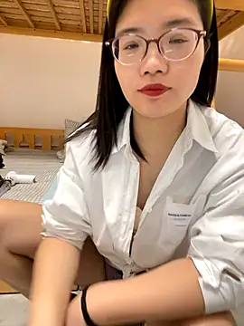 Snapshot of Nlen_baby chatting on 12-19-25, 12:01 Nlen baby online show from 12-19-25, 12:01