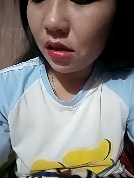 Snapshot of -Lanaa- chatting on 11-04-25, 07:46 -Lanaa- online show from 11-04-25, 07:46