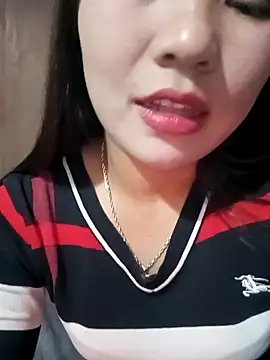 Snapshot of -Lanaa- chatting on 11-22-25, 05:39 -Lanaa- online show from 11-22-25, 05:39