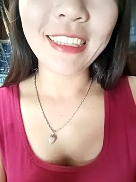 Snapshot of -Lanaa- chatting on 11-28-25, 06:16 -Lanaa- online show from 11-28-25, 06:16