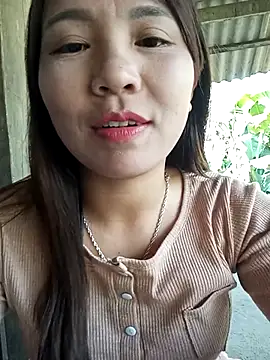 Snapshot of -Lanaa- chatting on 12-02-25, 07:57 -Lanaa- online show from 12-02-25, 07:57