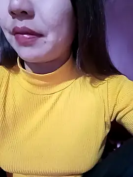 Snapshot of -Lanaa- chatting on 02-11-26, 09:47 -Lanaa- online show from 02-11-26, 09:47