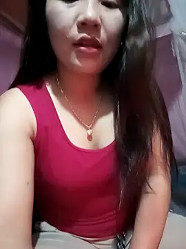 Snapshot of -Lanaa- chatting on 02-13-26, 08:27 -Lanaa- online show from 02-13-26, 08:27