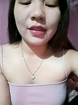 Snapshot of -Lanaa- chatting on 02-21-26, 10:33 -Lanaa- online show from 02-21-26, 10:33