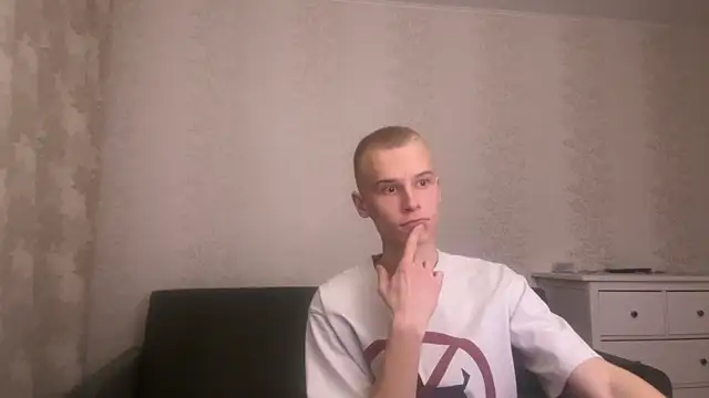 LukaBS1 online show from 10-28-25, 05:04