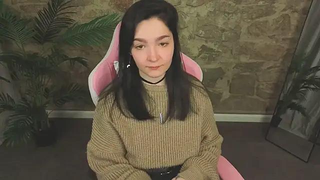 Linda Sweetiest online show from 12-23-25, 01:25