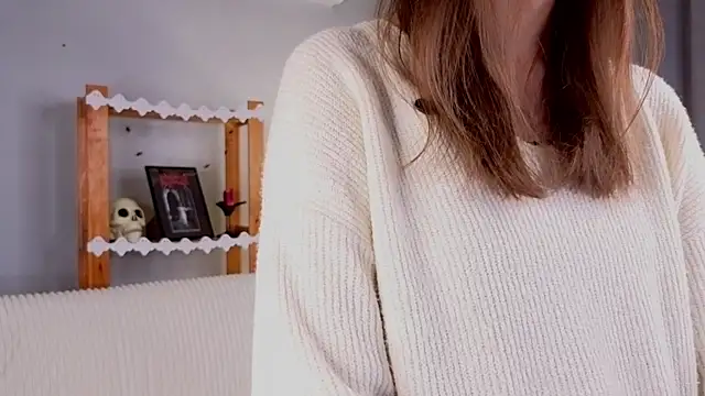 KateCahee online show from 11-03-25, 12:35