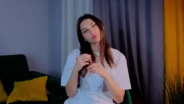 KateCahee online show from 11-07-25, 01:05