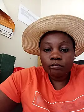 blackbeautyxx92 online show from 11-19-25, 10:37