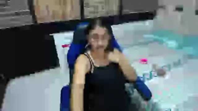 yuliet latin69 online show from 11-11-25, 01:33