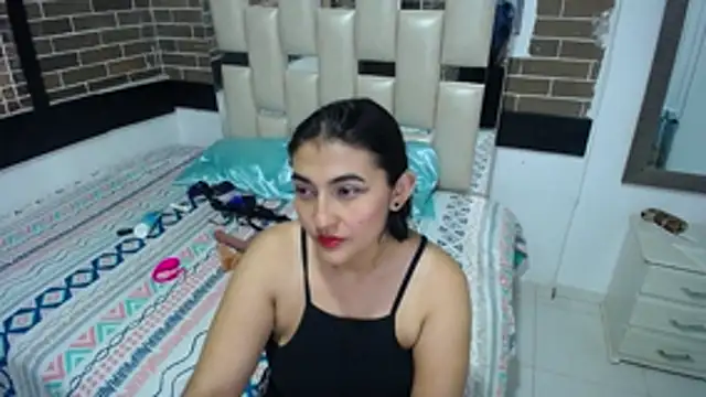 yuliet latin69 online show from 11-23-25, 01:33