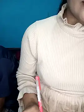 CoupleShow 432 online show from 11-25-25, 04:51