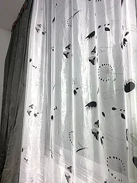 viki 11 online show from 10-23-25, 04:23