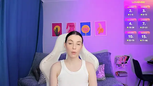 Snapshot of Baby_Annabelle chatting on 11-24-25, 03:50 Baby Annabelle online show from 11-24-25, 03:50