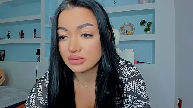 juliexxx online show from 11-01-25, 08:00