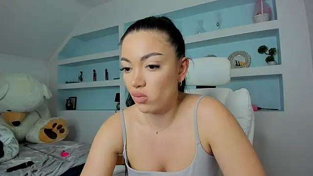 juliexxx online show from 04-15-26, 04:58