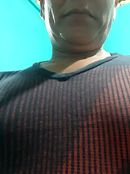Snapshot of Vegueta79 chatting on 05-15-26, 12:17 Vegueta79 online show from 05-15-26, 12:17