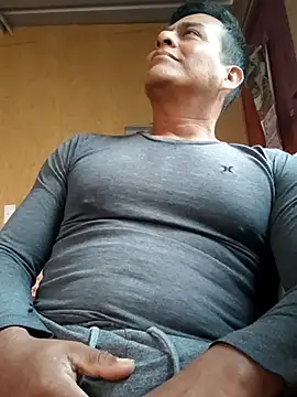Snapshot of Vegueta79 chatting on 06-21-26, 12:52 Vegueta79 online show from 06-21-26, 12:52