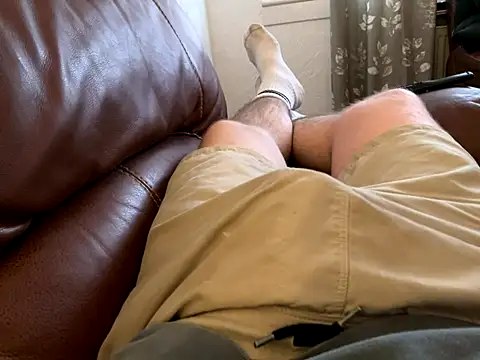 irnbru77 online show from 12-04-25, 02:37