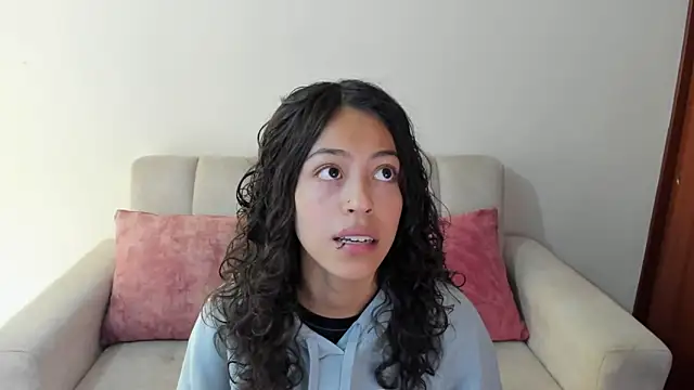 emily jonessxx online show from 11-05-25, 04:51