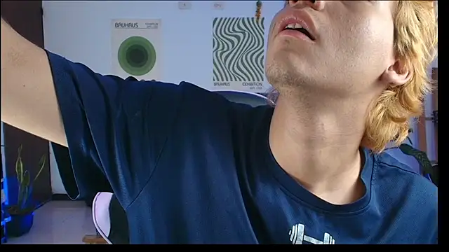 Snapshot of Habel__moretti chatting on 02-10-26, 05:50 Habel moretti online show from 02-10-26, 05:50