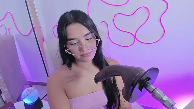 laana foxx online show from 02-23-26, 01:47