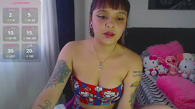 Snapshot of Flame_Violeta chatting on 12-13-25, 10:26 Flame Violeta online show from 12-13-25, 10:26