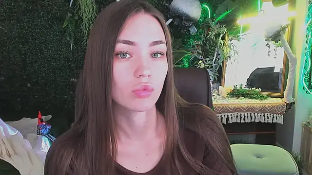 lollyrais online show from 12-02-25, 02:01