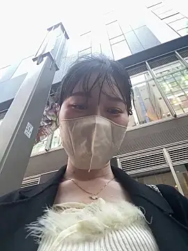 karenchaaan online show from 04-19-26, 06:35