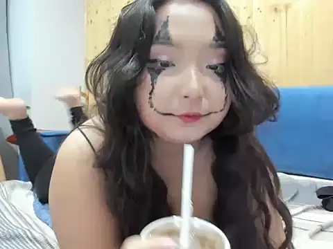 miomyao online show from 10-31-25, 05:14