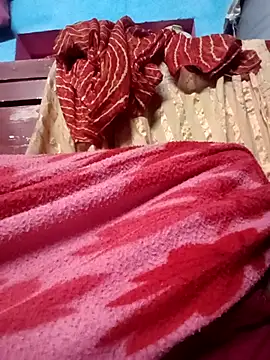 Snapshot of QRAN_YELESA chatting on 10-31-25, 01:17 QRAN YELESA online show from 10-31-25, 01:17