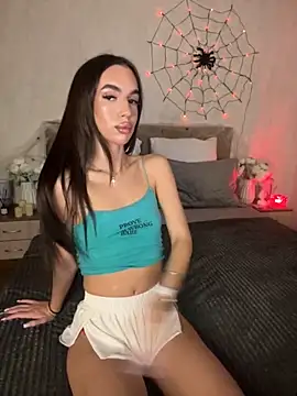 LuxBrunette- online show from 10-24-25, 05:48