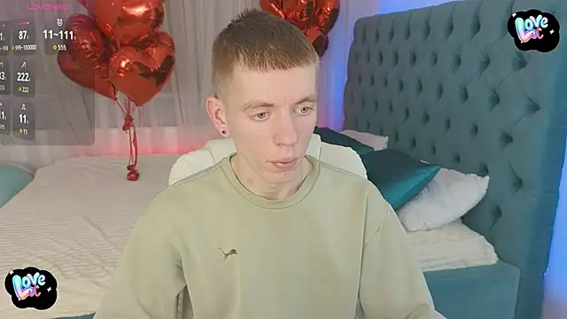 Cristian  Dior online show from 02-13-26, 09:22