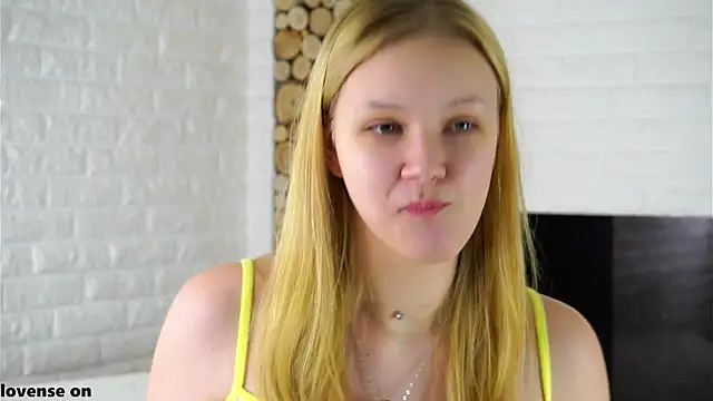 ElissaGlod online show from 11-03-25, 12:17