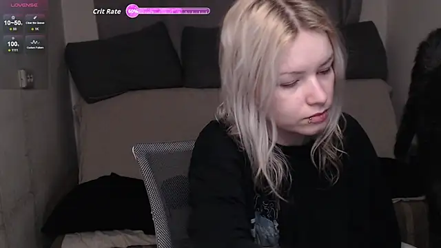 CherryNight6 online show from 12-16-25, 10:59