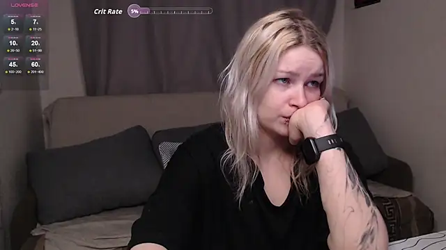 CherryNight6 online show from 12-20-25, 11:12