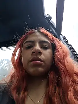 Snapshot of Lunatemptress4 chatting on 10-29-25, 01:24 Lunatemptress4 online show from 10-29-25, 01:24