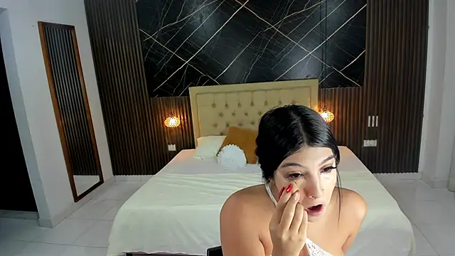 Milu 17 online show from 11-20-25, 10:59