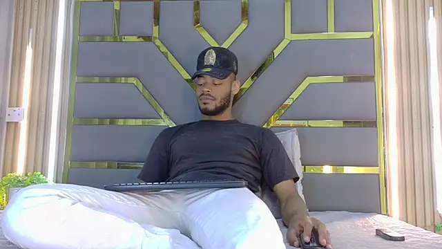 Neytanmalcon online show from 02-21-26, 06:31