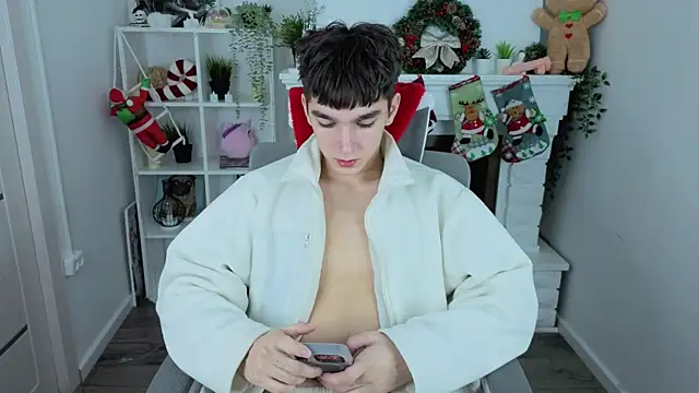 YamiTwink online show from 12-16-25, 09:20