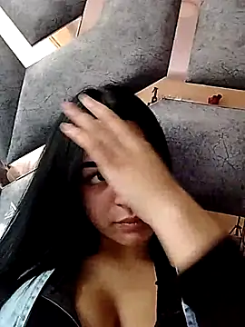 Nuvi jonhs online show from 11-06-25, 09:59