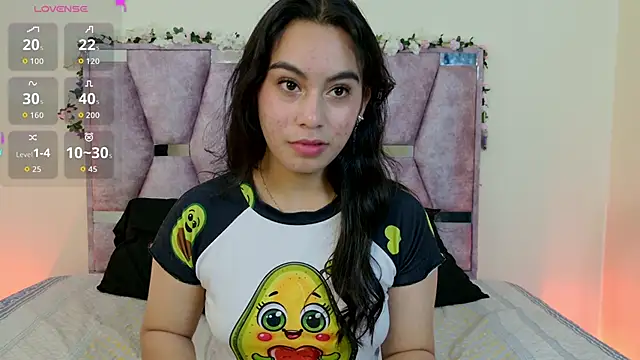 Iris mandarinne online show from 10-27-25, 07:51