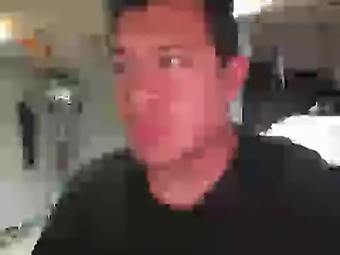 Snapshot of mrpandacol89 chatting on 10-31-25, 02:23 mrpandacol89 online show from 10-31-25, 02:23